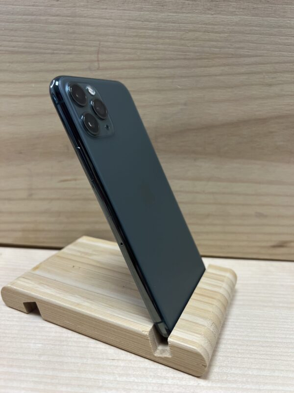 iPhone 11 pro 256gb Verde Bateria 100% - Imagen 2